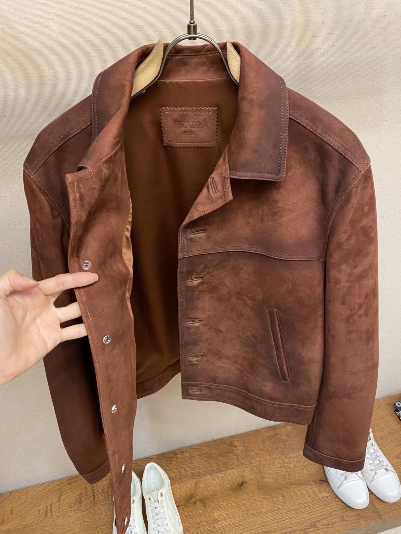 Pra*a outwear